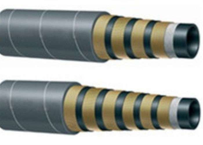 SAE 100のR15高圧ホース、4本または6本の高い抗張ワイヤー適用範囲が広いゴム製ホース